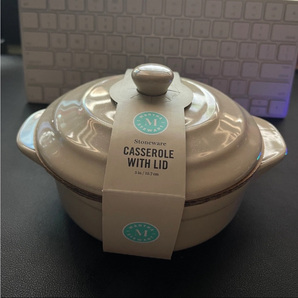 Martha Stewart mini casserole with lid